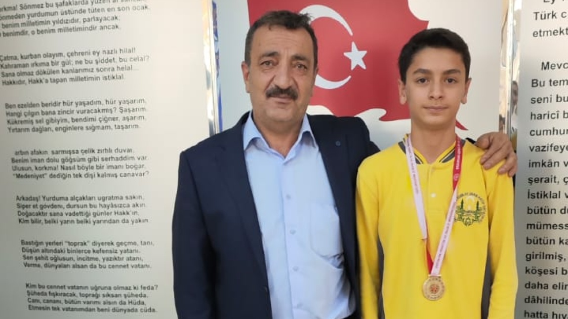 Satranç Erzurum Yıldız İl Birincisi, Okulumuz Öğrencisi Harun Yiğit AKÇAY oldu.
